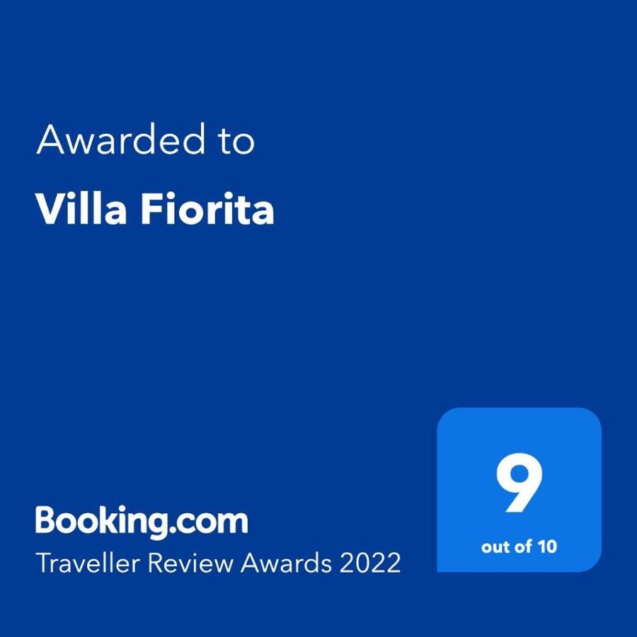 דיקוולה Villa Fiorita מראה חיצוני תמונה